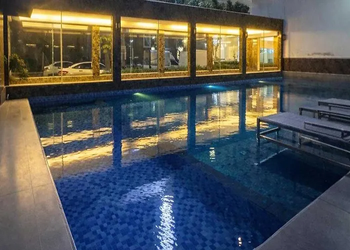 Palette Airport Hotel